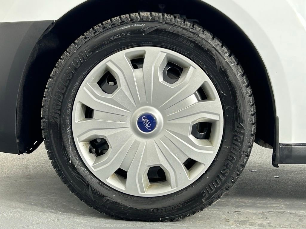 Used 2022 Ford Transit Connect XL image 29