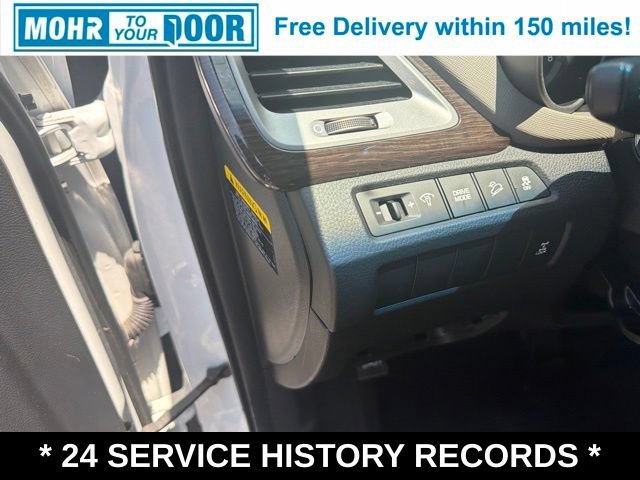 Used 2018 Hyundai Santa Fe Sport AWD/4WD image 17
