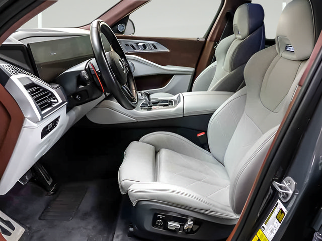 Used 2023 BMW XM AWD/4WD image 8