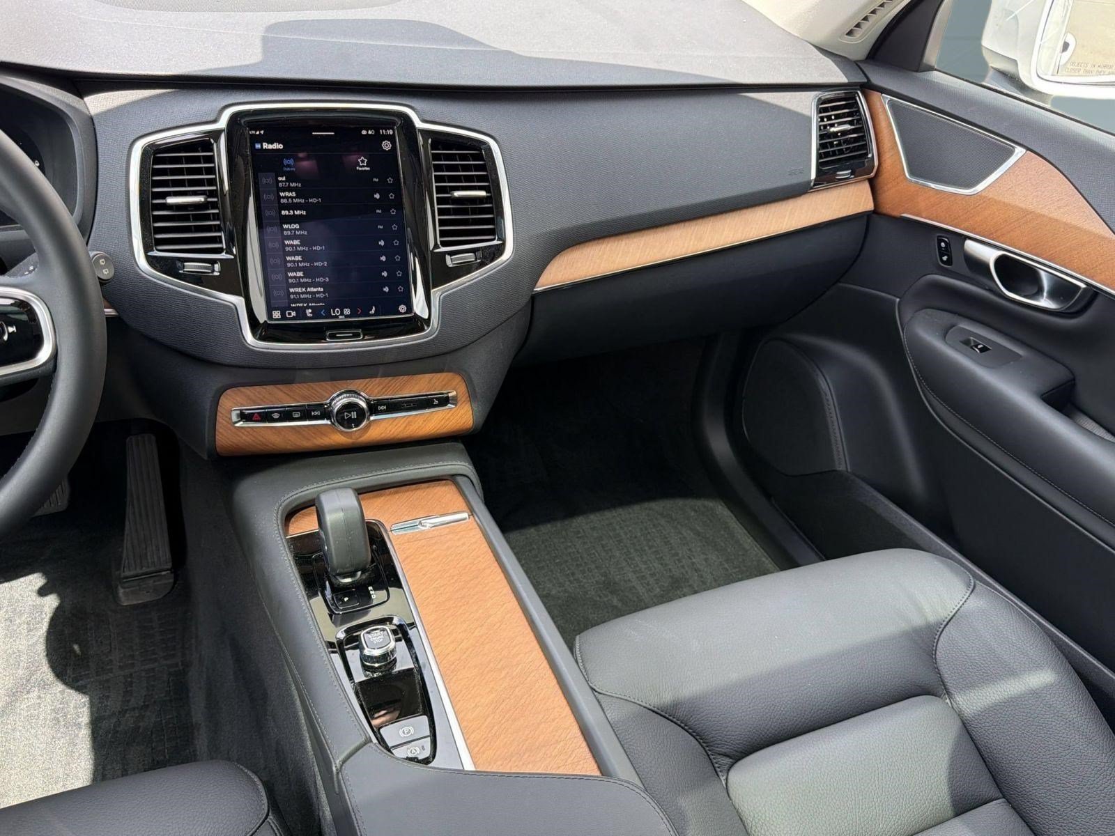 Certified 2024 Volvo XC90 T8 Plus w/ Protection Package Premier AWD/4WD image 26