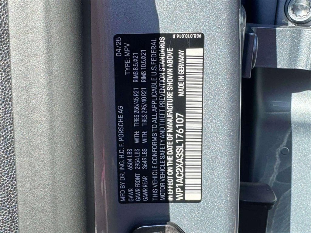 New 2025 Porsche Macan Turbo Electric image 32