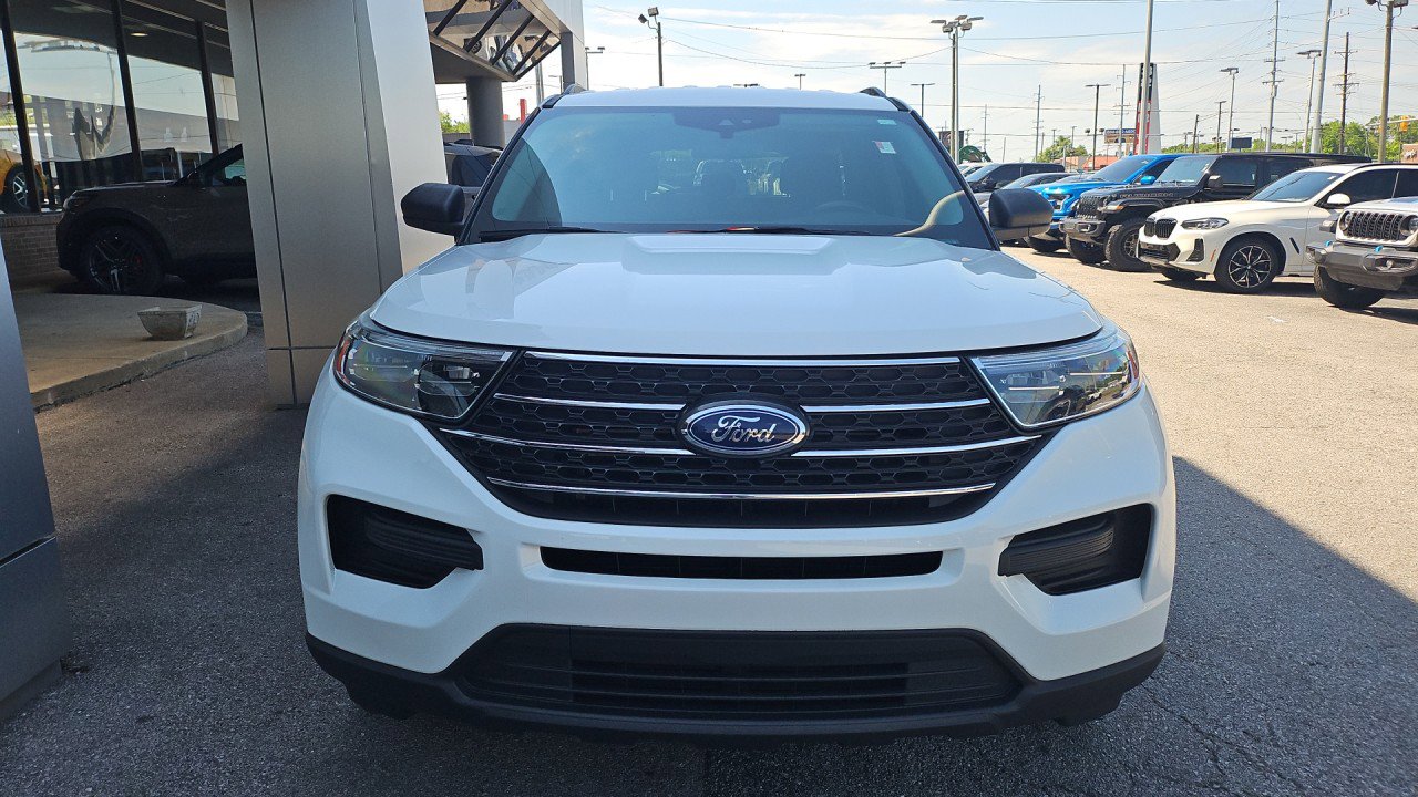 Used 2022 Ford Explorer XLT w/ Class IV Trailer Tow Package RWD image 7