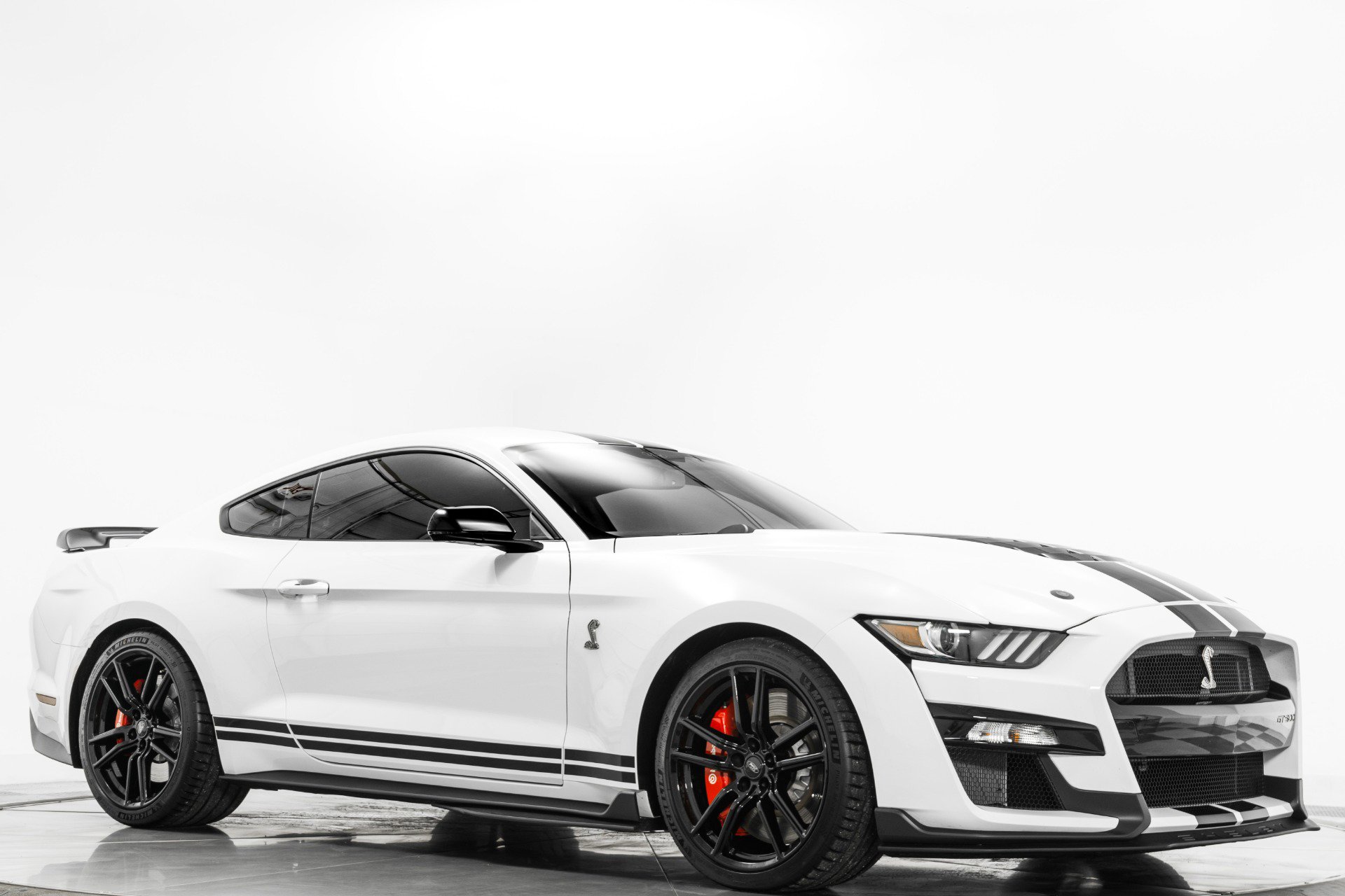 Used 2022 Ford Mustang Shelby GT500 w/ Technology Package RWD image 37