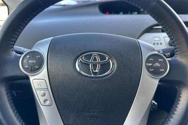 Used 2014 Toyota Prius Four image 24