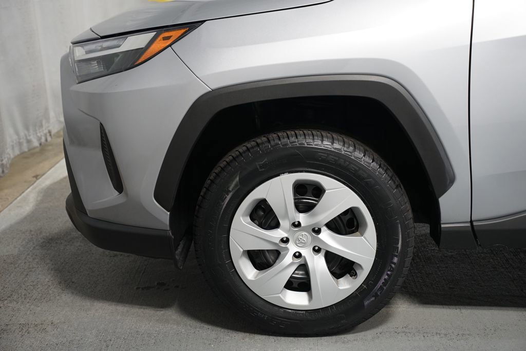 Certified 2024 Toyota RAV4 LE image 5