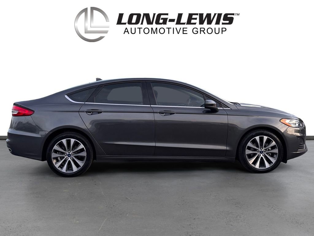 Used 2020 Ford Fusion SE image 8