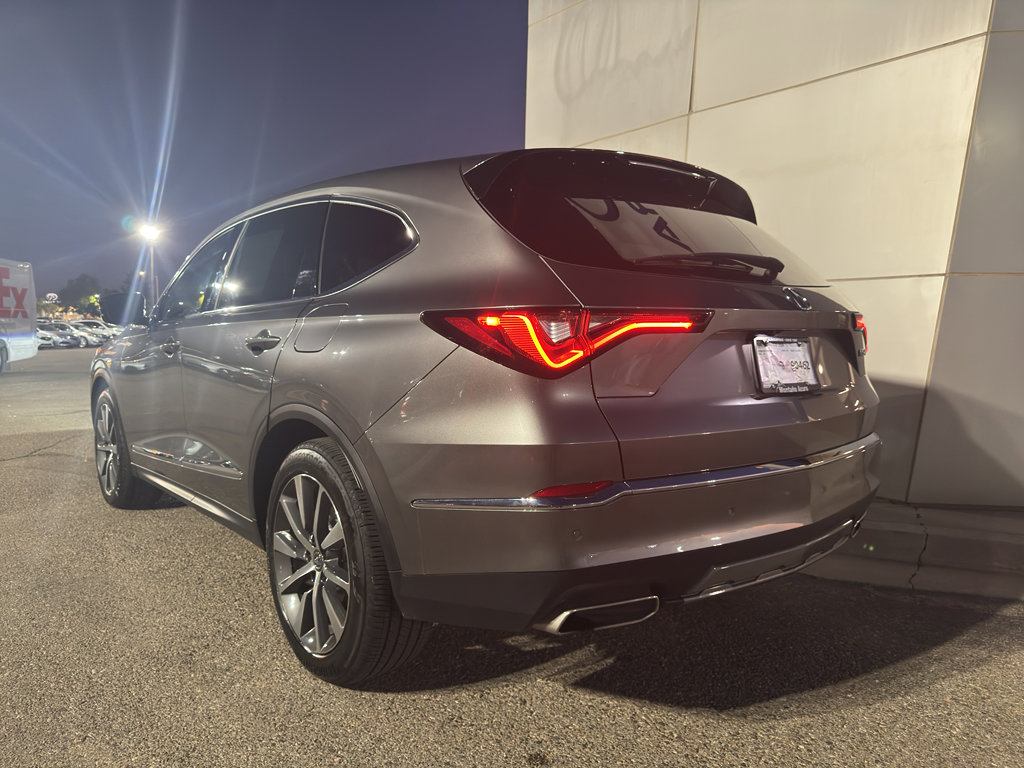 Used 2025 Acura MDX FWD w/ Technology Package image 8