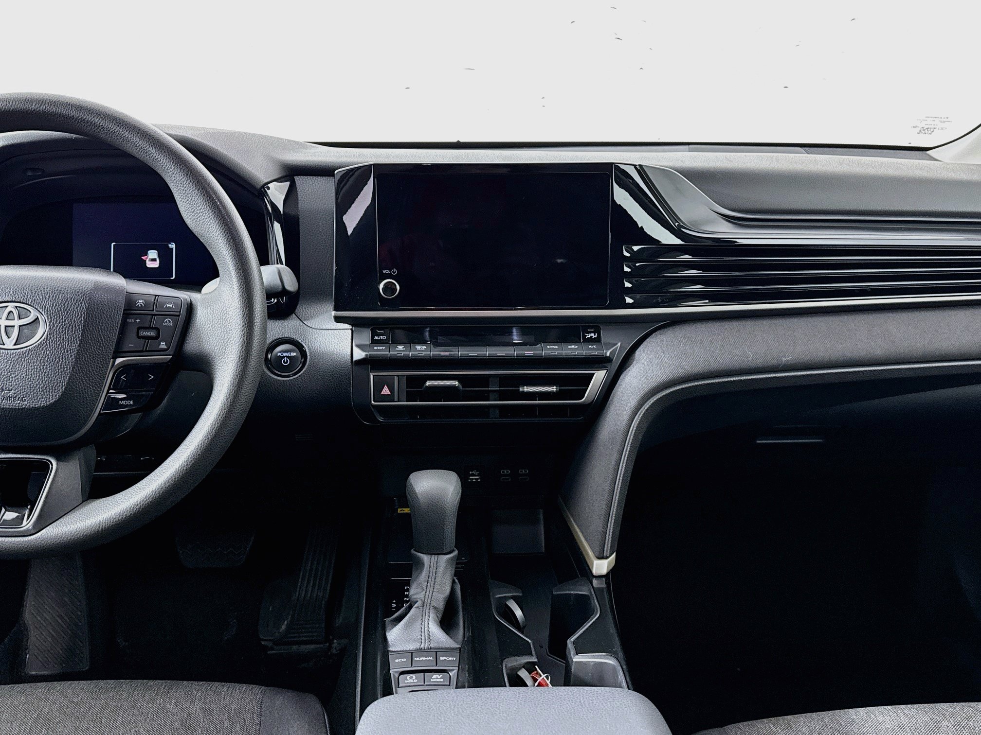 Certified 2025 Toyota Camry LE FWD image 24