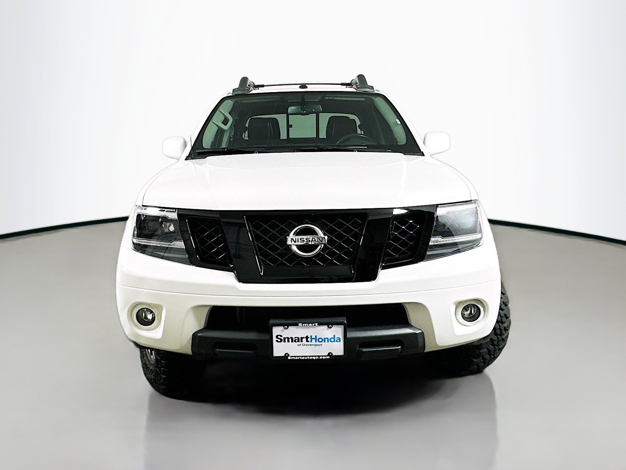 Used 2021 Nissan Frontier PRO-4X w/ Pro-4x Utility Package AWD/4WD image 2