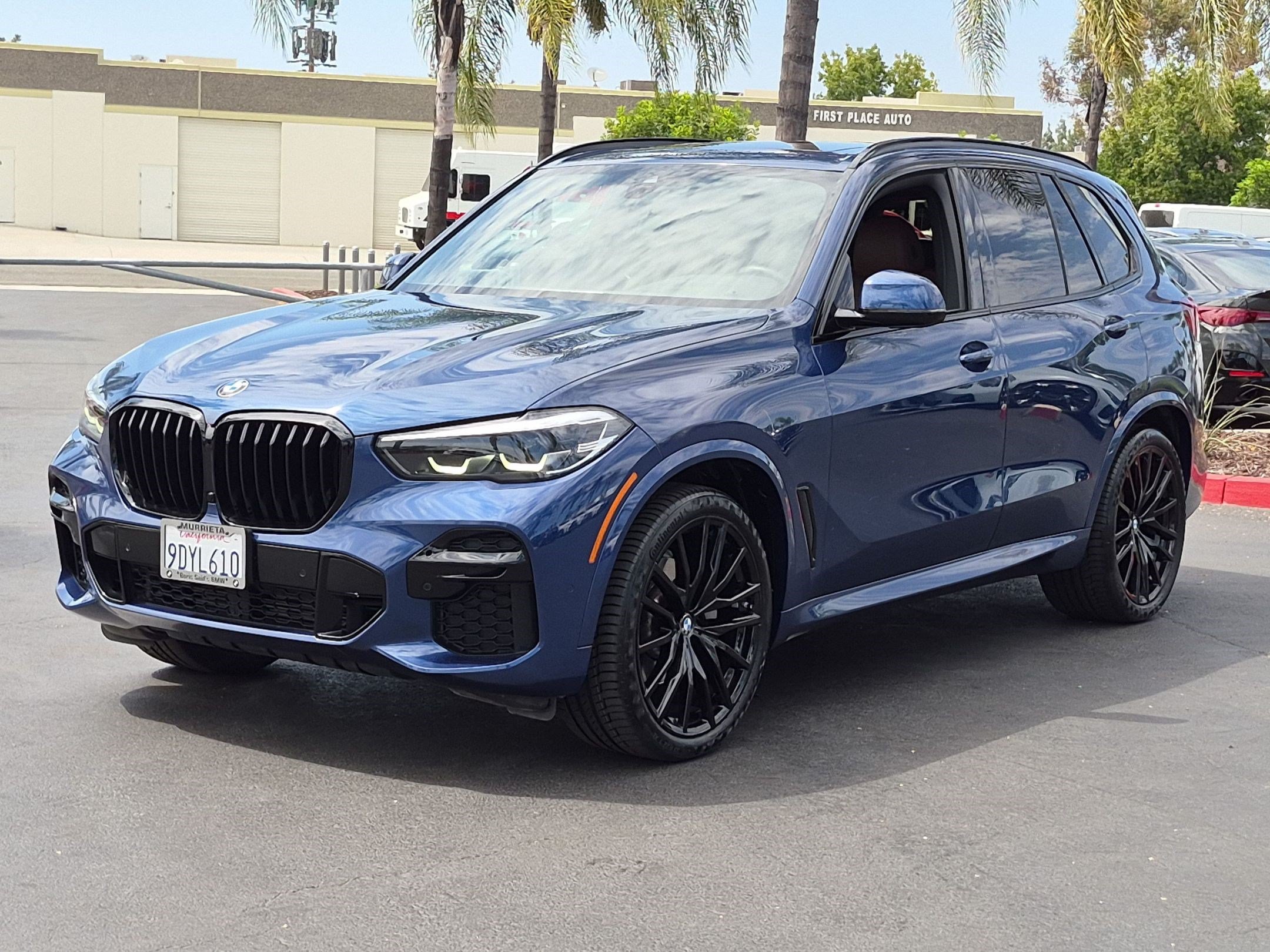 Certified 2023 BMW X5 xDrive40i w/ M Sport Package AWD/4WD image 5