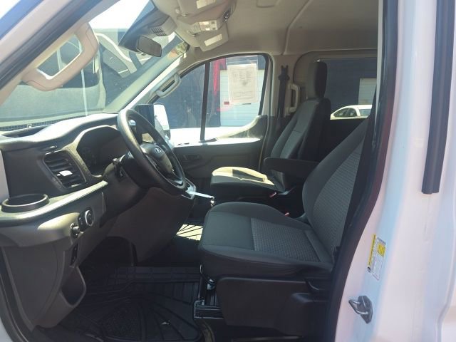 Used 2025 Ford Transit 350 XLT RWD image 11