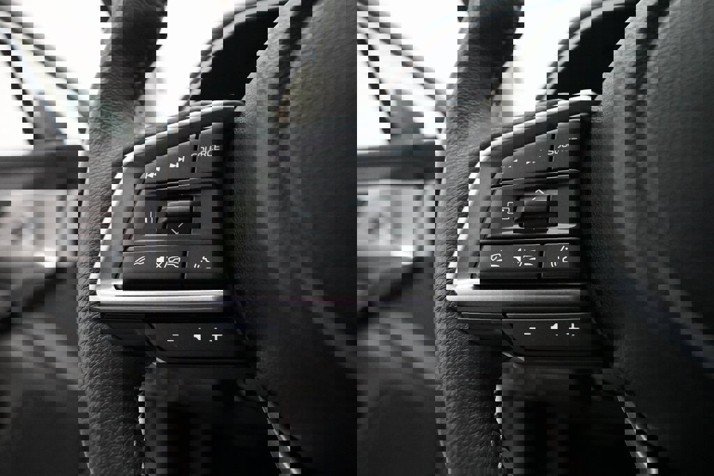 Used 2024 Subaru Outback Limited image 18