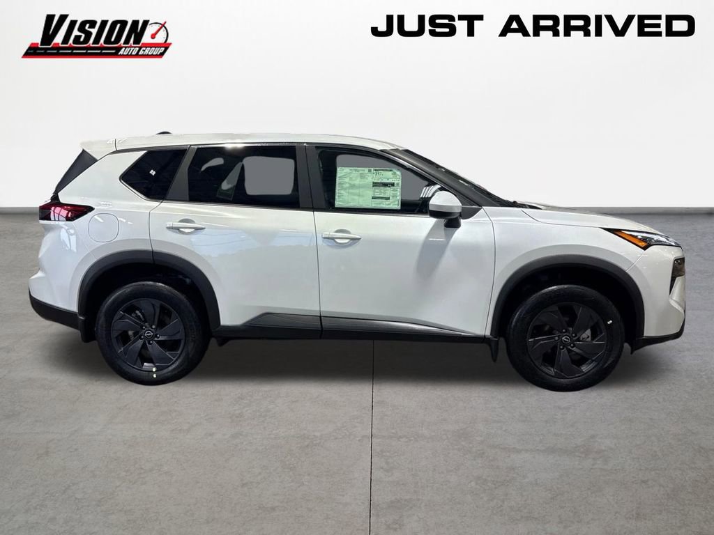 New 2026 Nissan Rogue SV w/ Cold Weather Package AWD/4WD image 4
