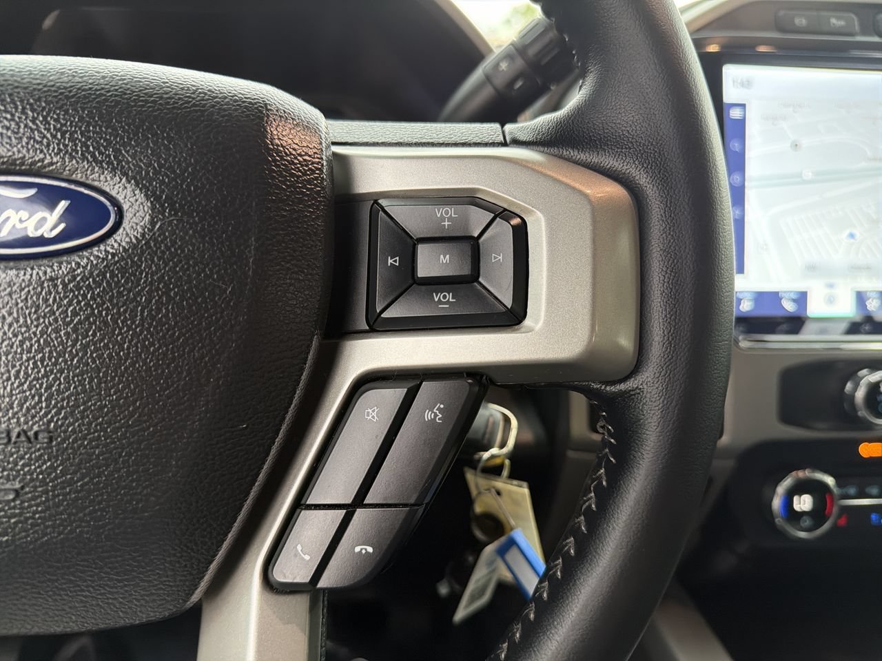 Used 2022 Ford F250 Lariat w/ Tremor Off-Road Package AWD/4WD image 29