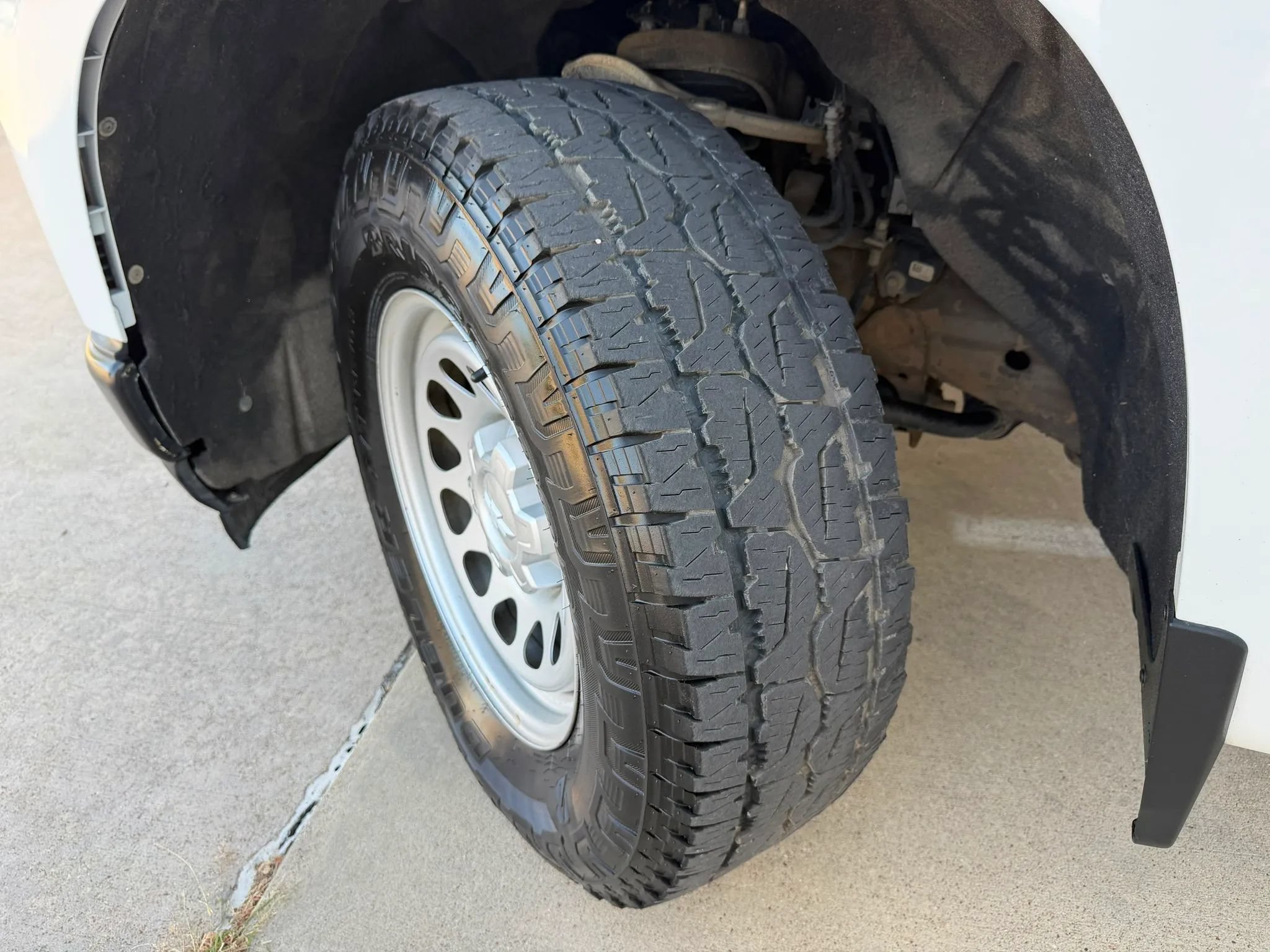 Used 2021 Chevrolet Silverado 1500 W/T RWD image 27