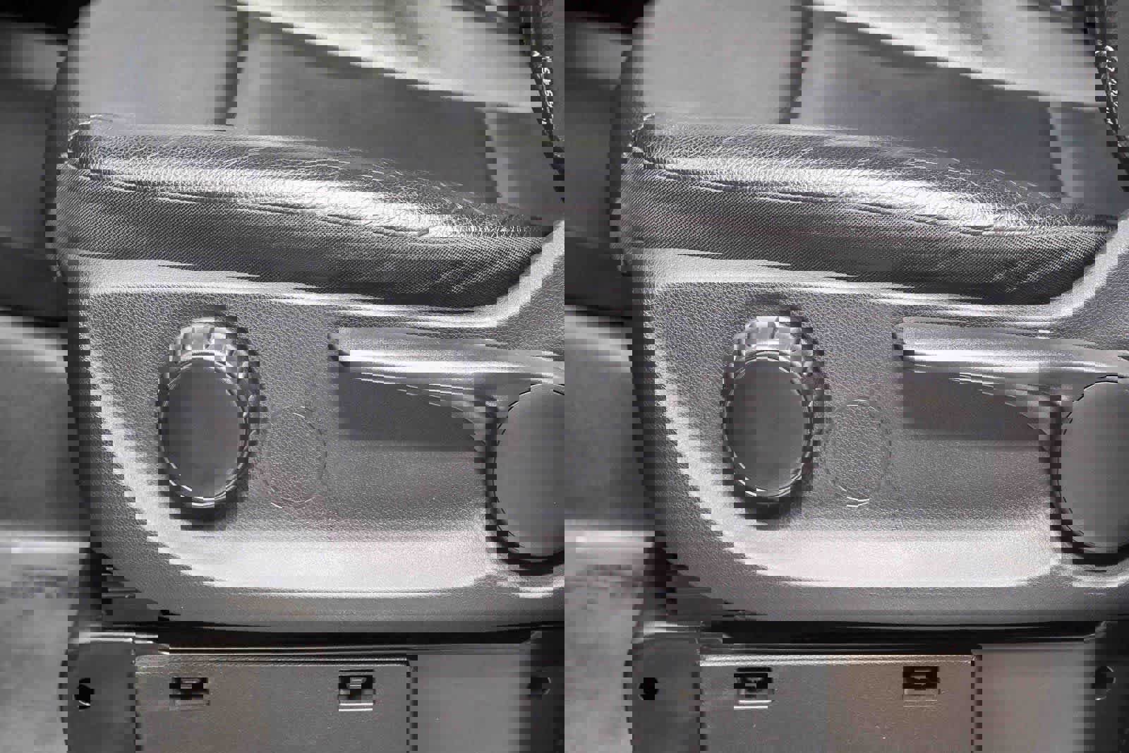 Used 2023 Mercedes-Benz Metris Passenger image 21