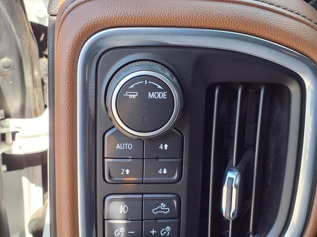 Certified 2022 Chevrolet Silverado 1500 High Country w/ Safety Package II image 20