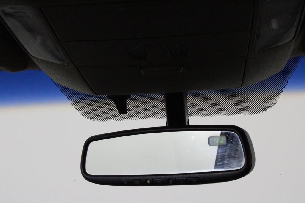 Used 2012 Toyota Sequoia Platinum image 32