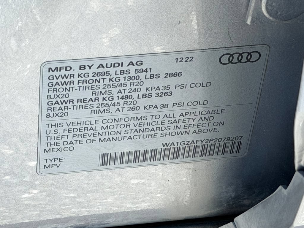 Used 2023 Audi Q5 e Premium w/ Convenience Package AWD/4WD image 11