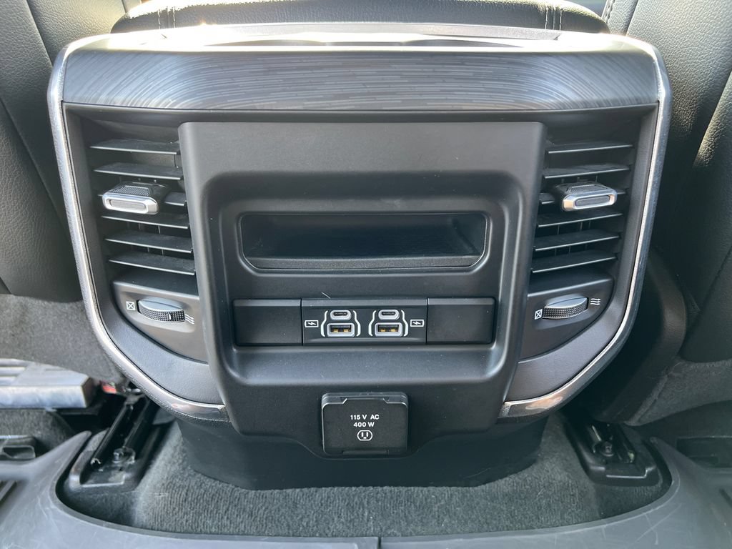 Used 2023 RAM 1500 Laramie AWD/4WD image 16