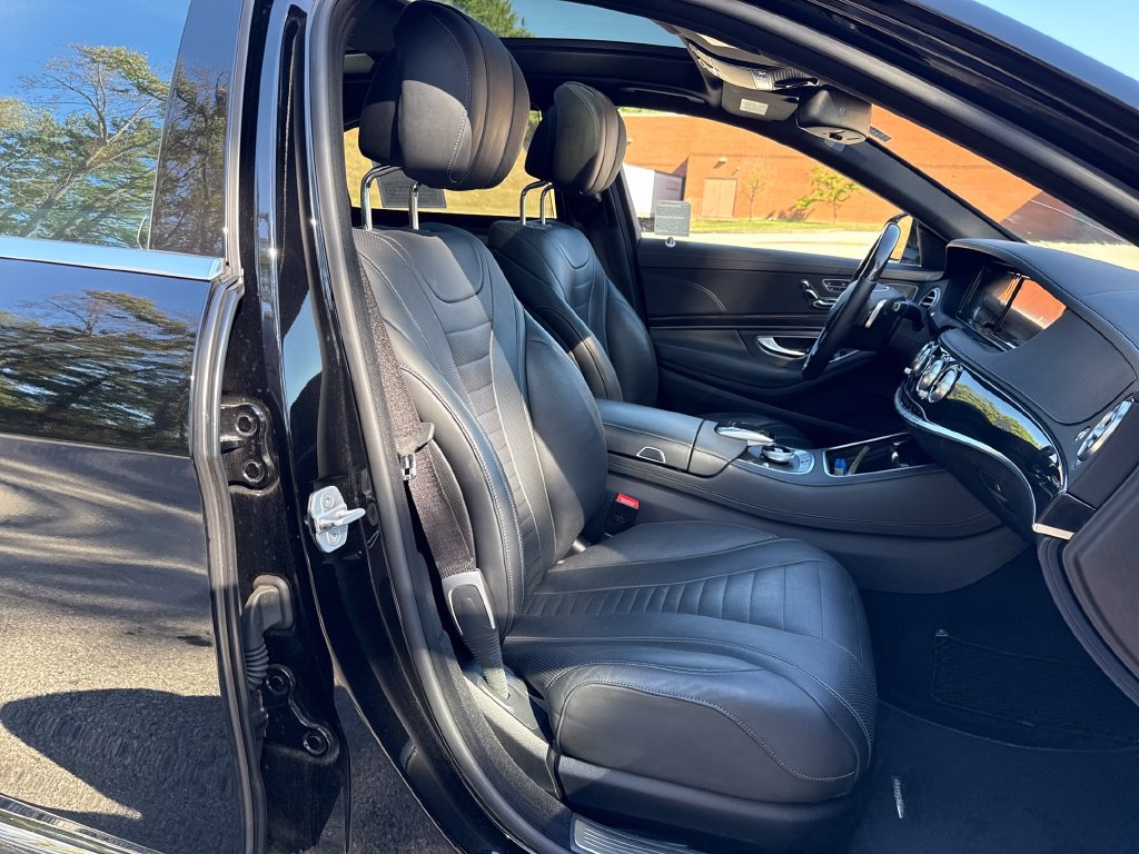 Used 2016 Mercedes-Benz S 550 Sedan image 27