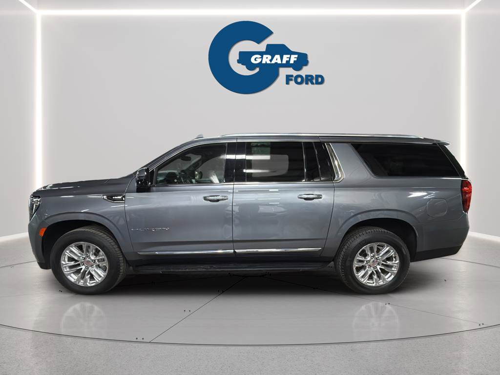 Used 2021 GMC Yukon XL SLT w/ Rear Media and Nav Package image 3