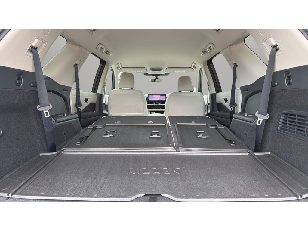 New 2026 Nissan Pathfinder SL AWD/4WD image 14