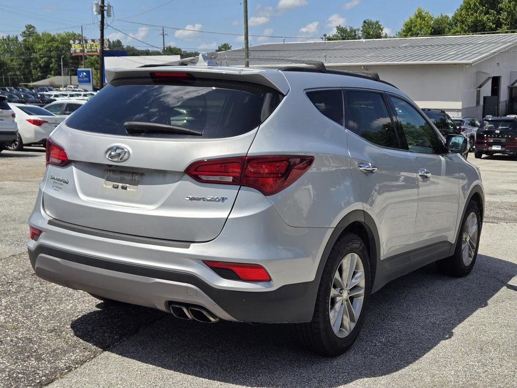 Used 2017 Hyundai Santa Fe Sport 2.0T FWD image 2