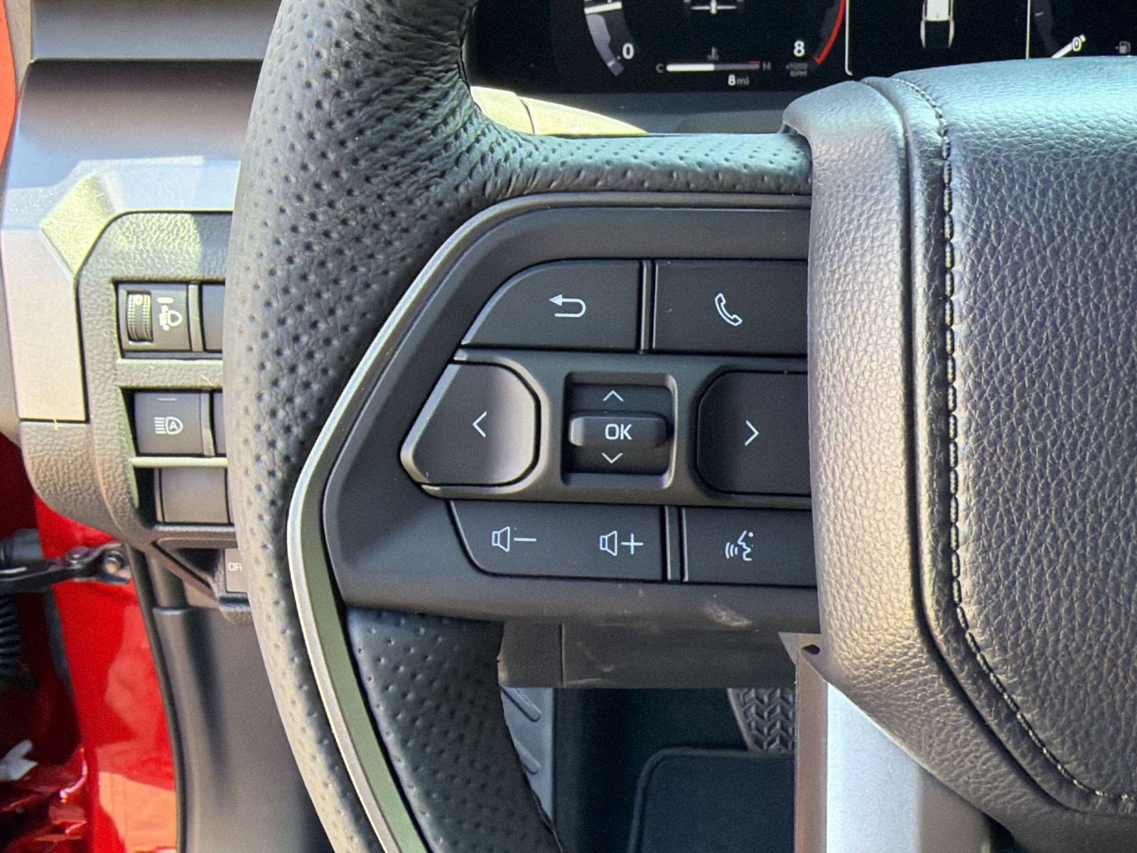 New 2026 Toyota Tacoma TRD Off-Road AWD/4WD image 15