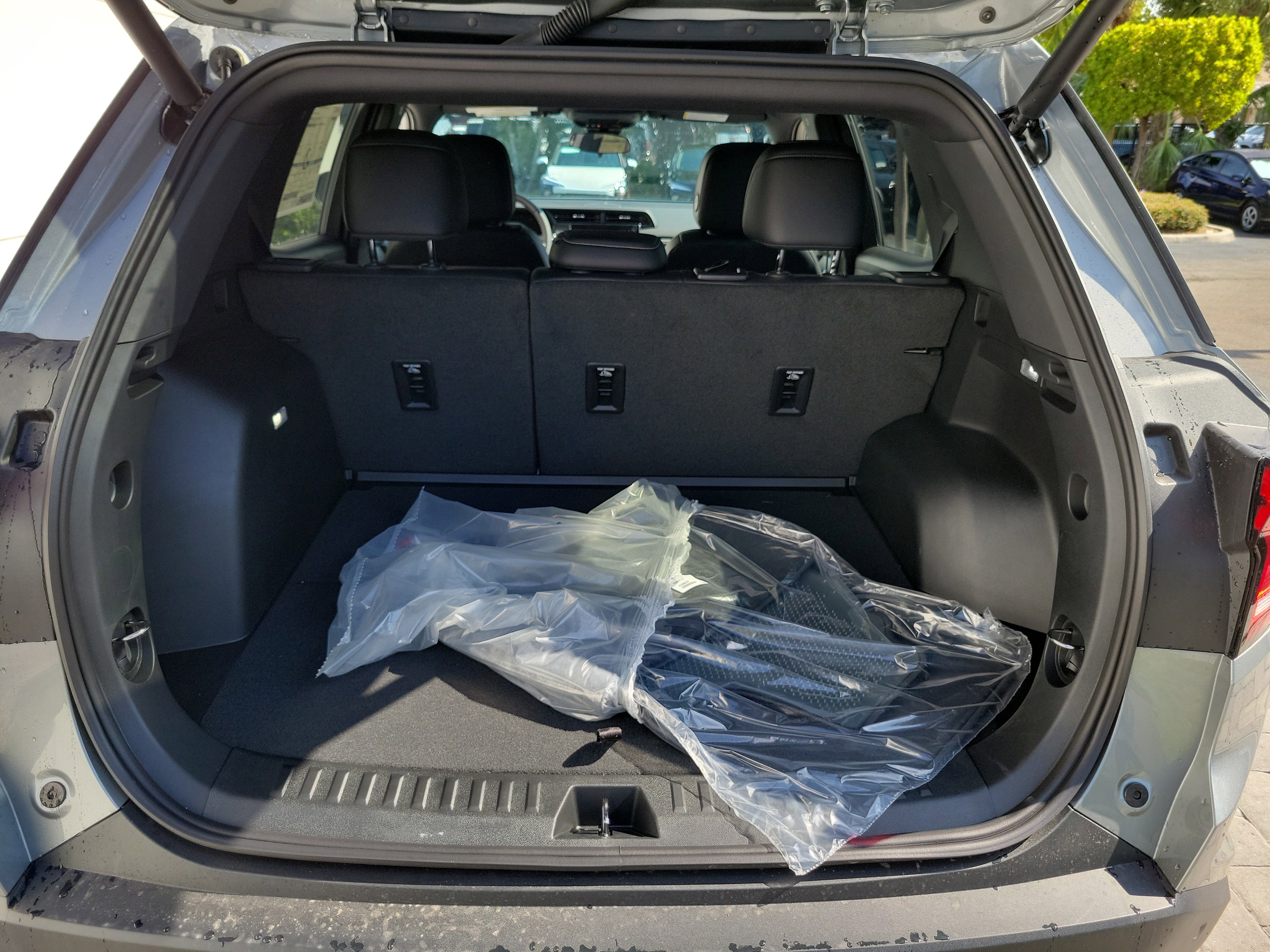 New 2026 GMC Terrain Elevation w/ Elevation Premium Package FWD image 9