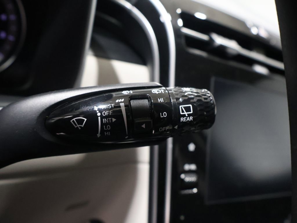 Used 2023 Hyundai Tucson SEL image 35