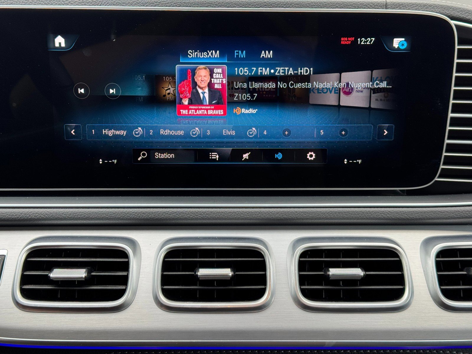Used 2023 Mercedes-Benz GLS 450 4MATIC image 28