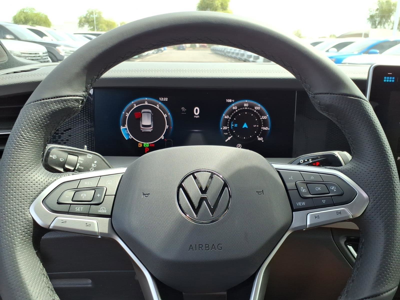 New 2026 Volkswagen Tiguan SE R-Line image 14