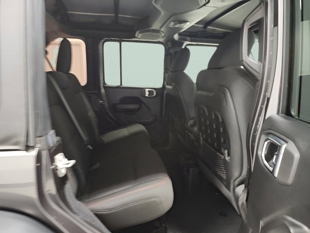 Used 2023 Jeep Wrangler Unlimited Rubicon image 15