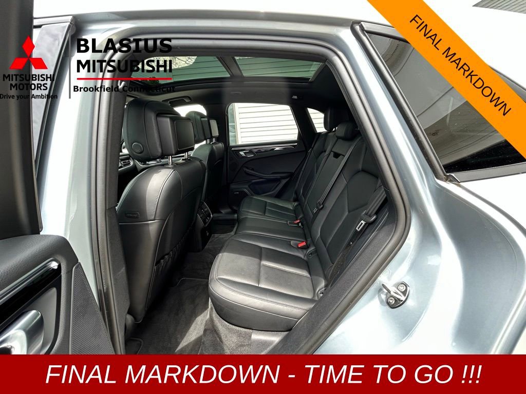 Used 2022 Porsche Macan image 20