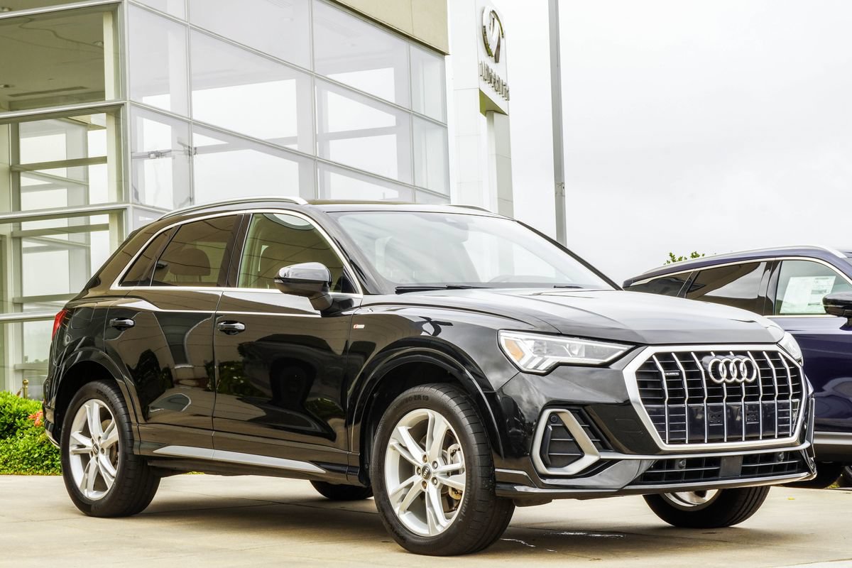 Used 2021 Audi Q3 2.0T Premium Plus AWD/4WD image 4