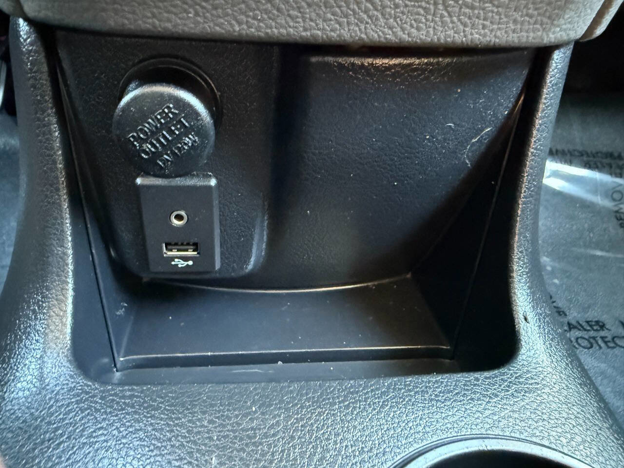 Used 2017 Chevrolet City Express LT w/ Technology Package image 38