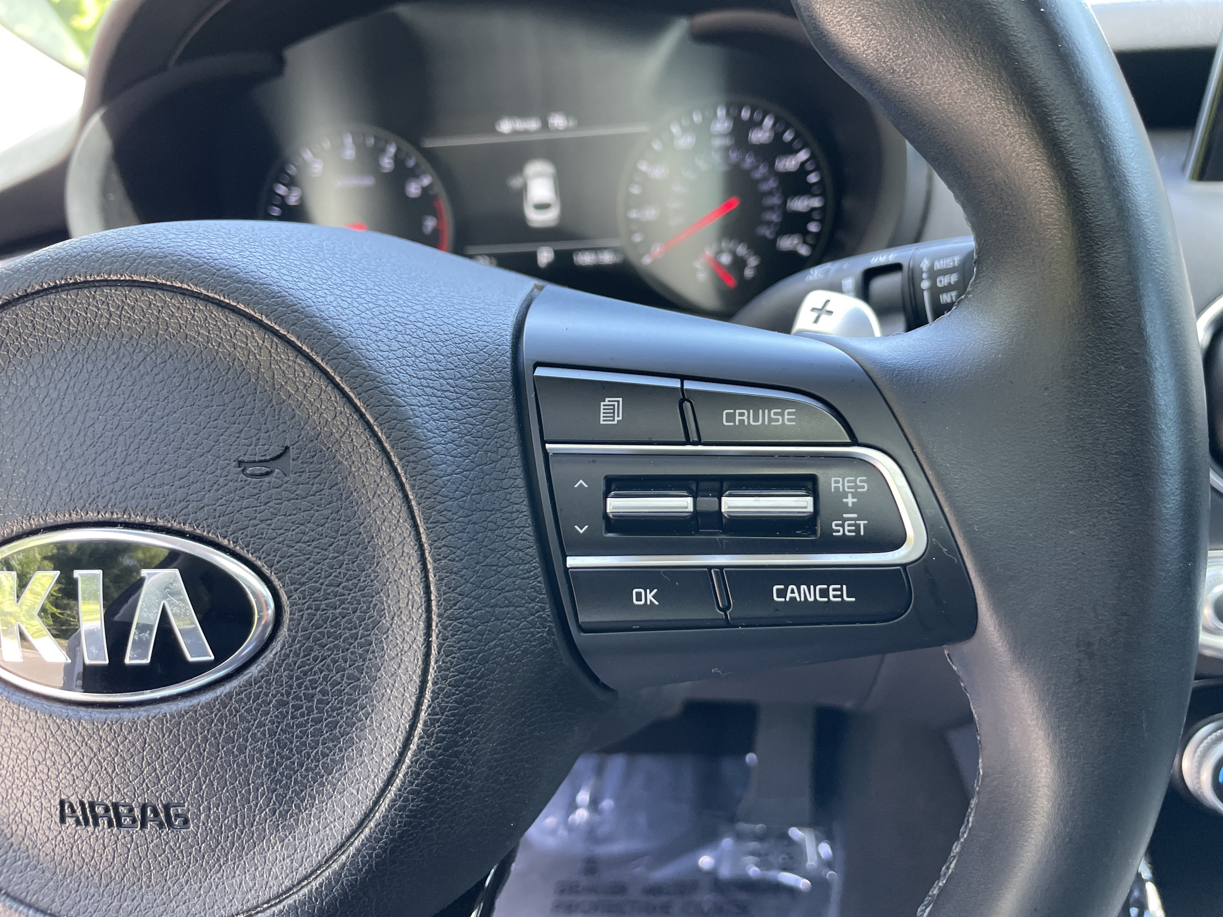 Used 2018 Kia Stinger Premium RWD image 19
