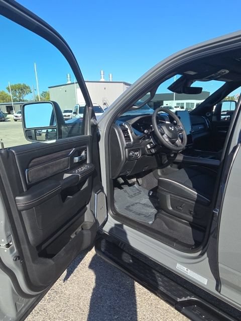 New 2027 RAM 3500 Laramie AWD/4WD image 9