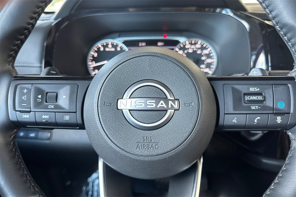 Certified 2024 Nissan Pathfinder SL image 26