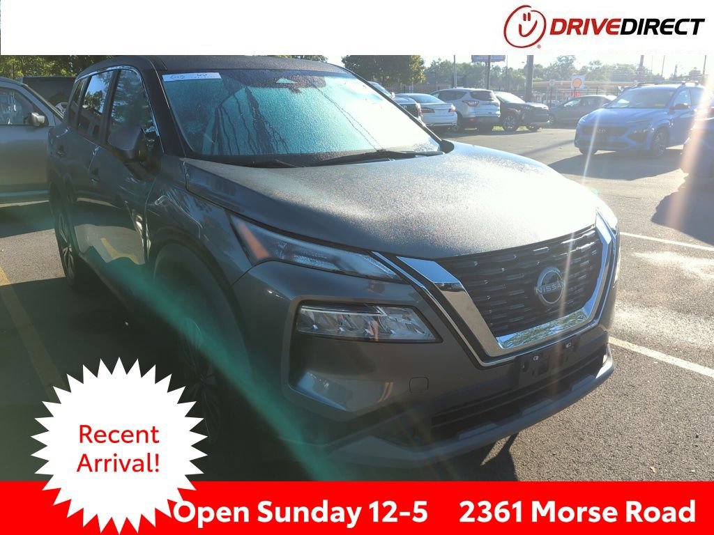 Used 2023 Nissan Rogue SV AWD/4WD image 1