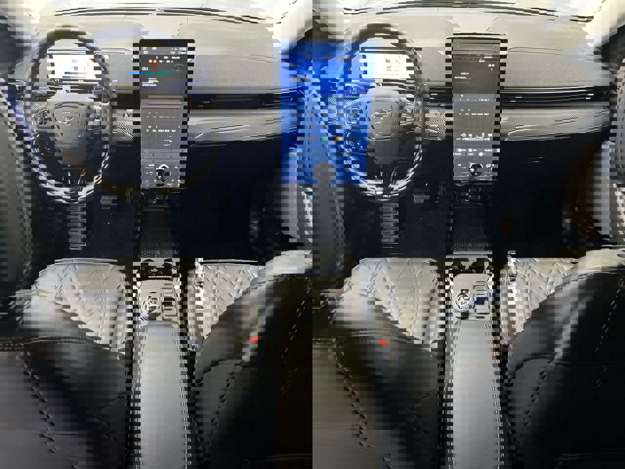 Used 2024 Ford Mustang Mach-E Select w/ Comfort Package Lite image 4