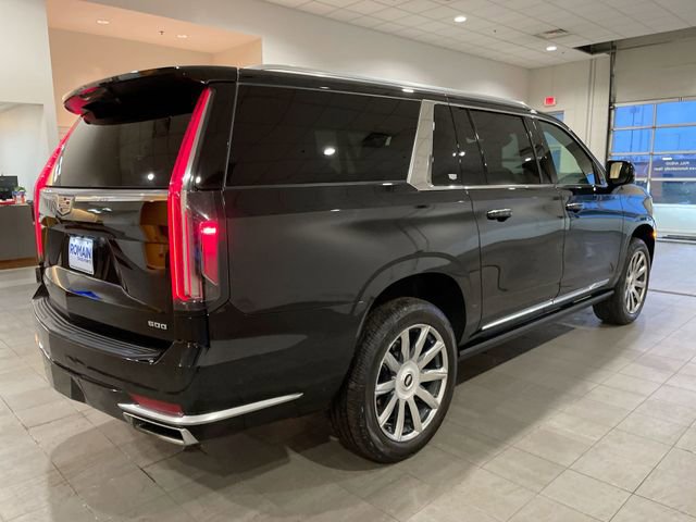 Used 2023 Cadillac Escalade ESV Premium Luxury Platinum image 6