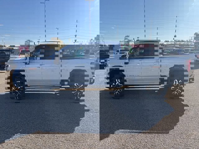 New 2026 GMC Sierra 3500 Denali Ultimate image 4