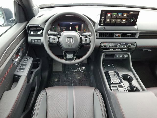 New 2026 Honda Pilot Black Edition image 10