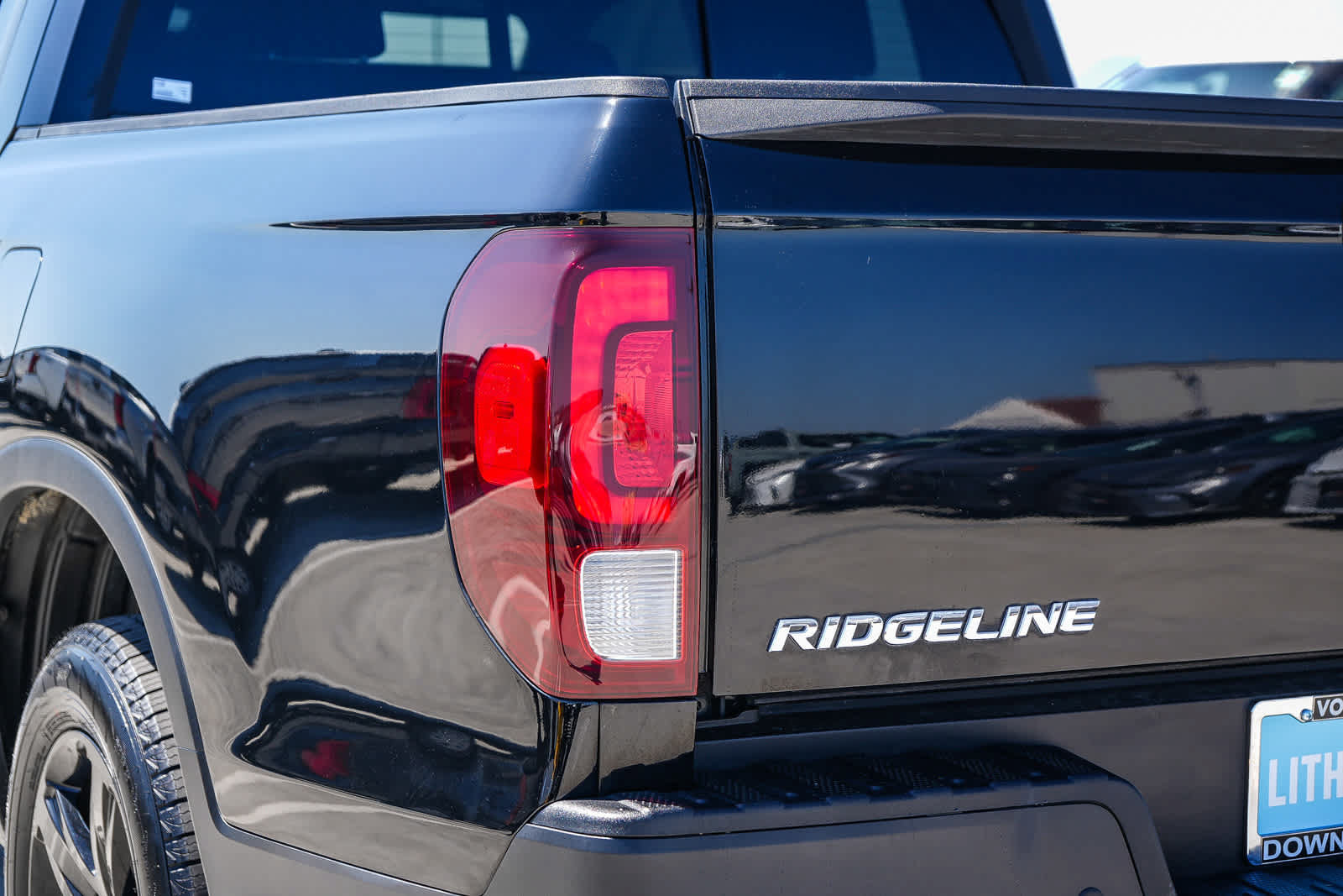 Used 2023 Honda Ridgeline Black Edition image 9