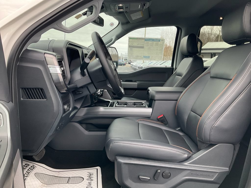 New 2026 Ford F250 Lariat w/ Black Appearance Package AWD/4WD image 15