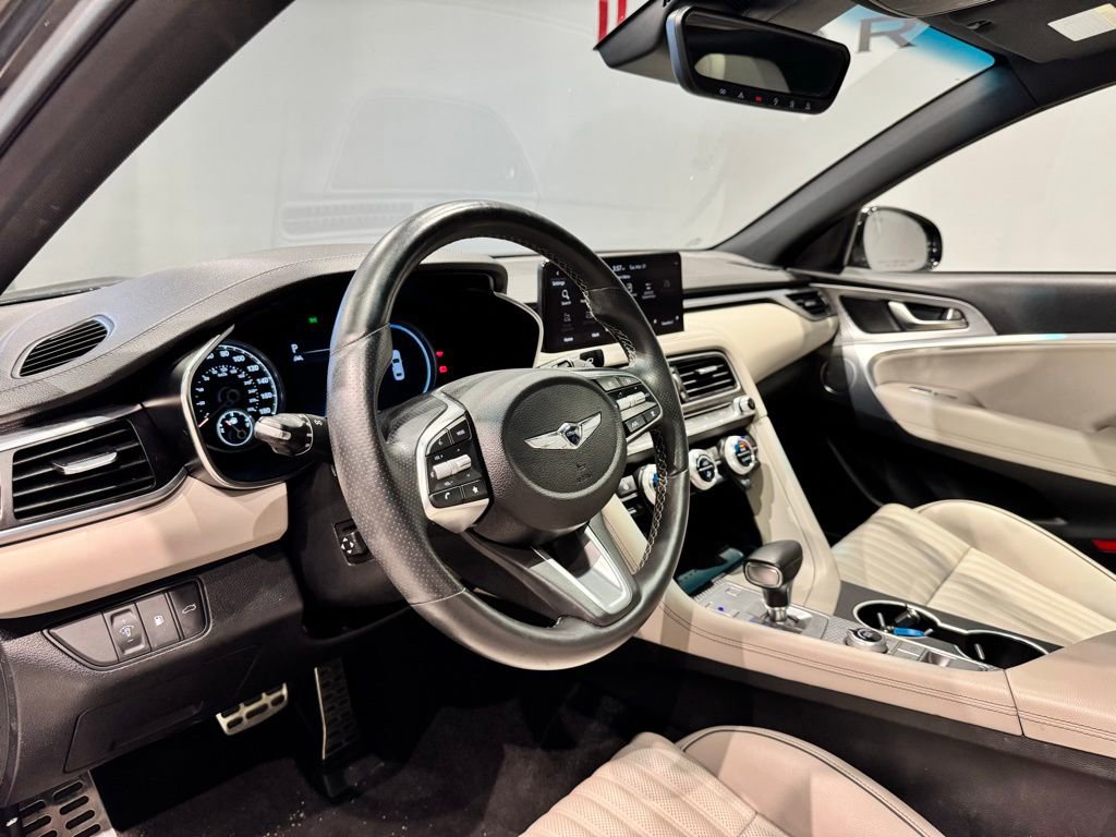 Used 2023 Genesis G70 2.0T w/ Sport Prestige Package image 31