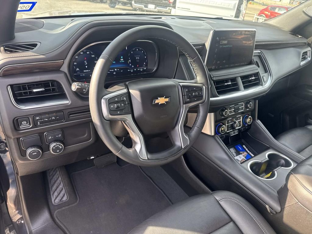 Certified 2024 Chevrolet Suburban LT image 17