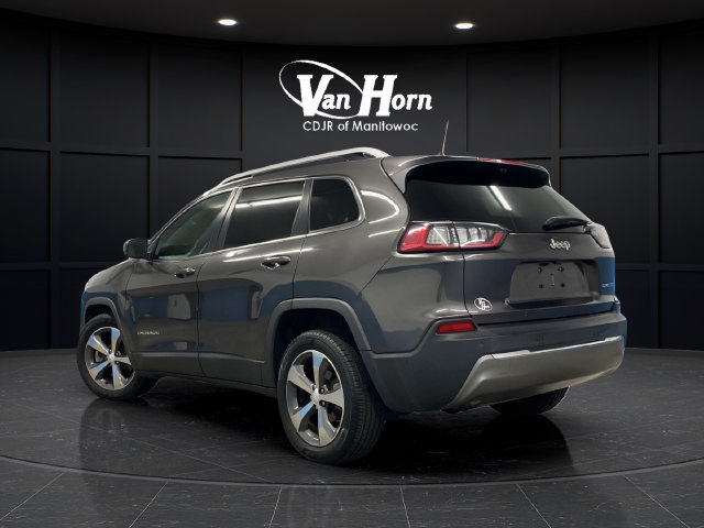 Used 2019 Jeep Cherokee Limited FWD image 5
